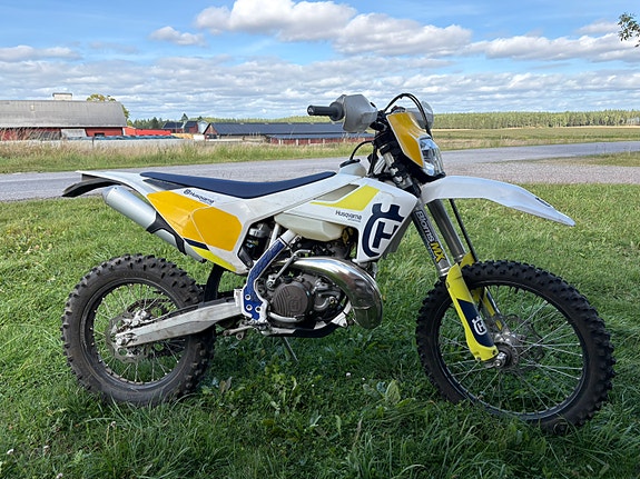 Husqvarna TE 250 i 4 of 7