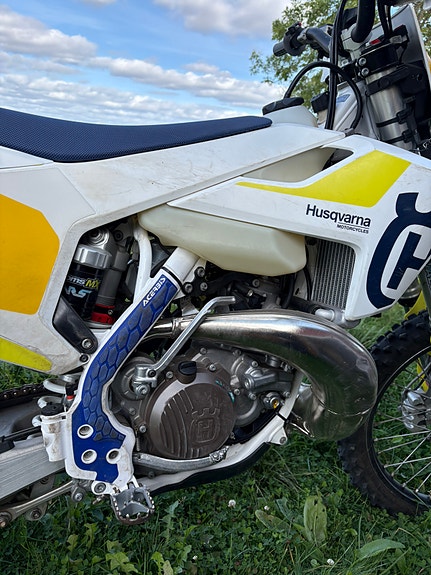Husqvarna TE 250 i 6 of 7