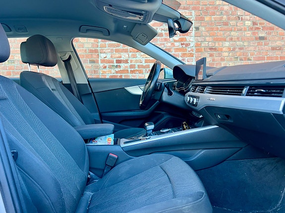 Audi A4 10 of 11