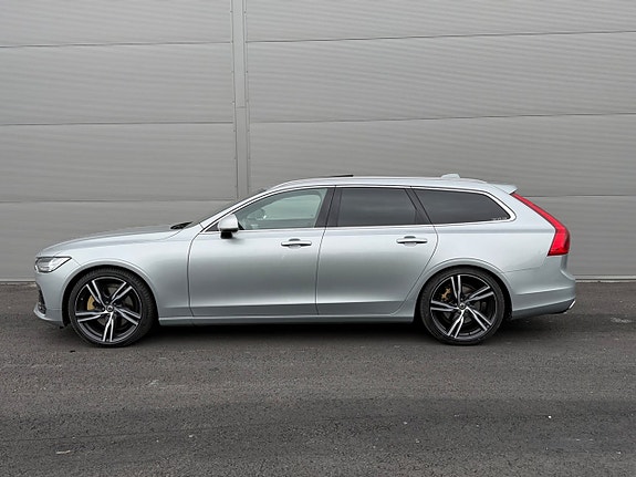 Volvo V90 12 of 22