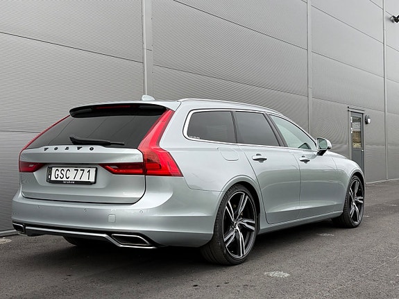 Volvo V90 4 of 22