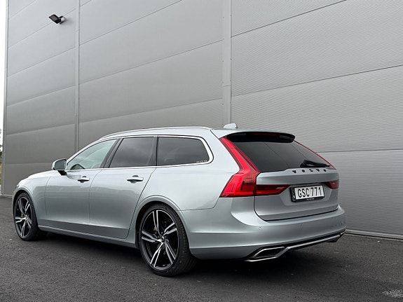 Volvo V90 18 of 22