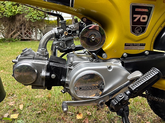 Honda ST 70 Dax 3 of 3