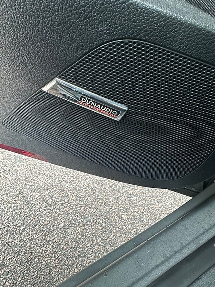 Volkswagen Tiguan 4 of 13
