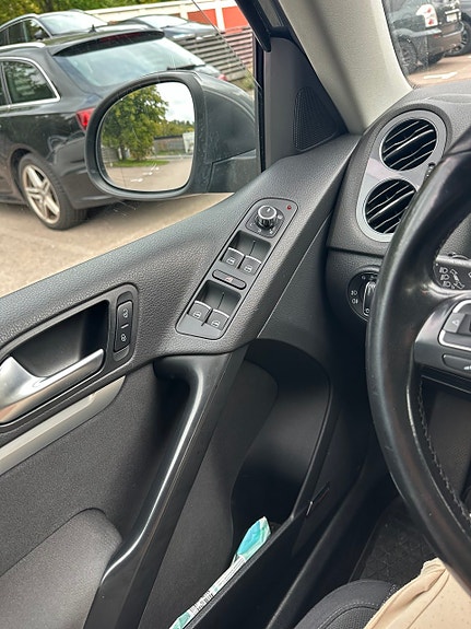 Volkswagen Tiguan 11 of 13