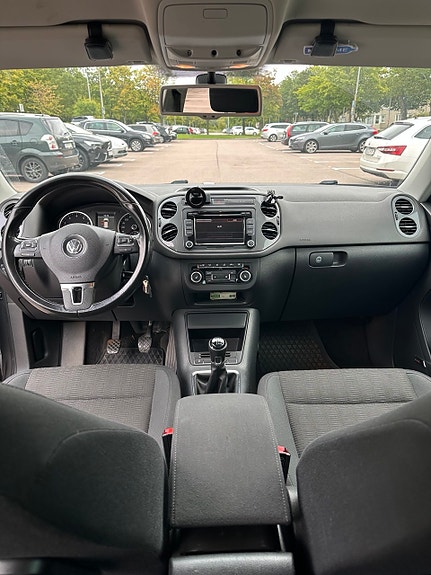Volkswagen Tiguan 6 of 13