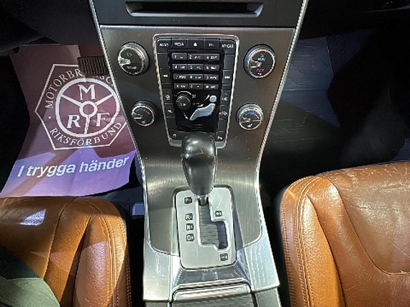 Volvo V60 15 of 18