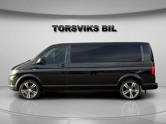 Volkswagen Transporter 3 of 21