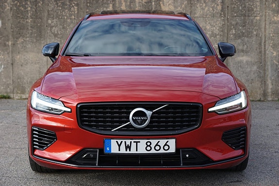 Volvo V60 13 of 30