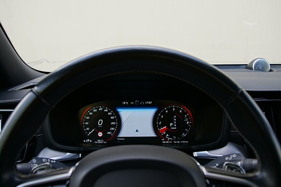 Volvo V60 21 of 30