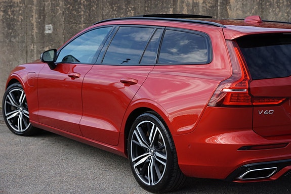 Volvo V60 6 of 30