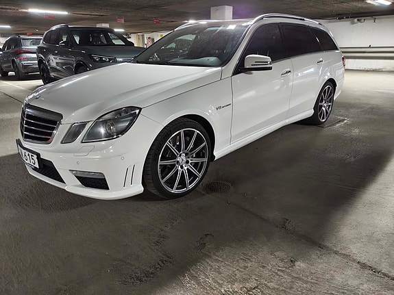 Mercedes-Benz E63 8 of 10