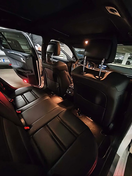 Mercedes-Benz E63 6 of 10