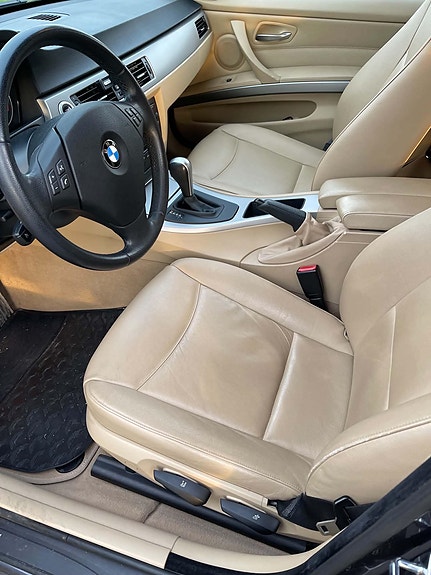 BMW 325i 2 of 10