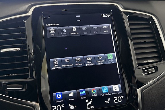 Volvo XC90 11 of 13