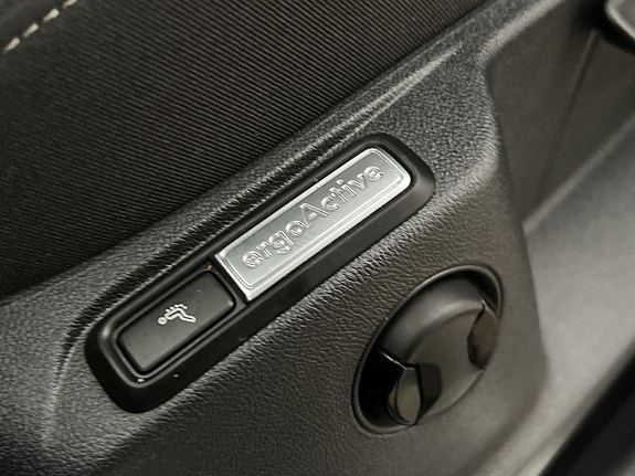 Volkswagen Tiguan 15 of 28
