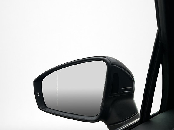 Volkswagen Tiguan 24 of 28