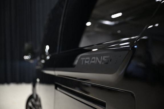 Ford Transit Custom 19 of 30