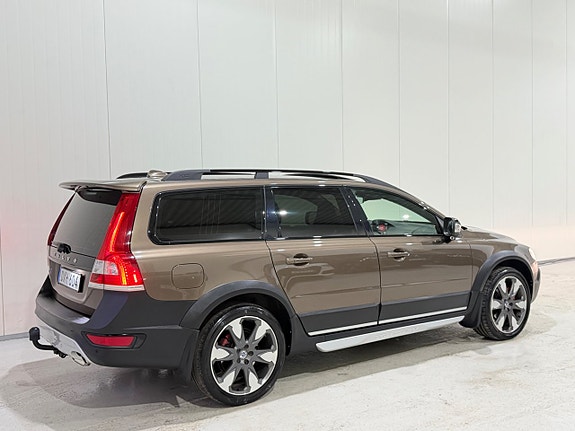 Volvo XC70 6 of 18