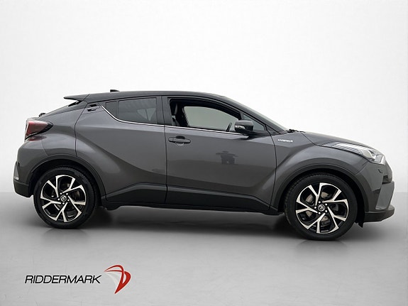 Toyota C-HR 4 of 30