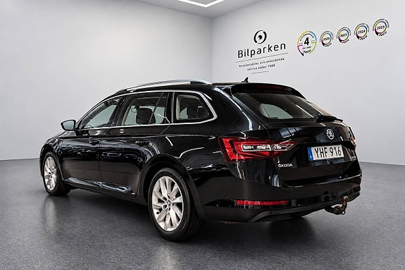 Skoda Superb 3 of 26