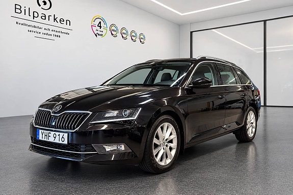 Skoda Superb 4 of 26