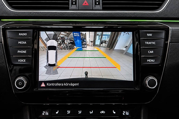 Skoda Superb 24 of 26