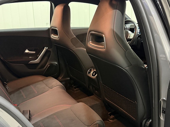 Mercedes-Benz A180 15 of 22