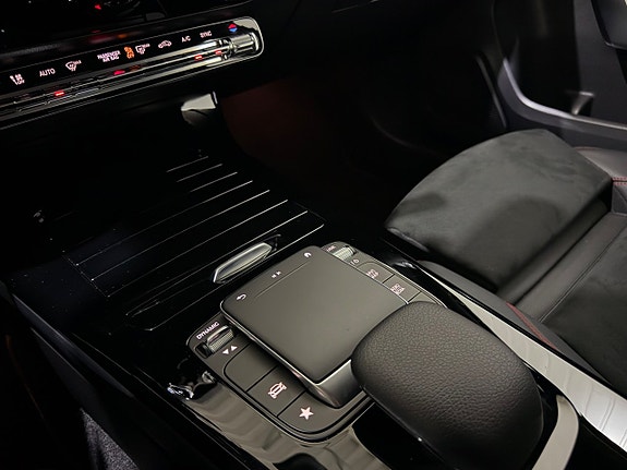 Mercedes-Benz A180 22 of 22