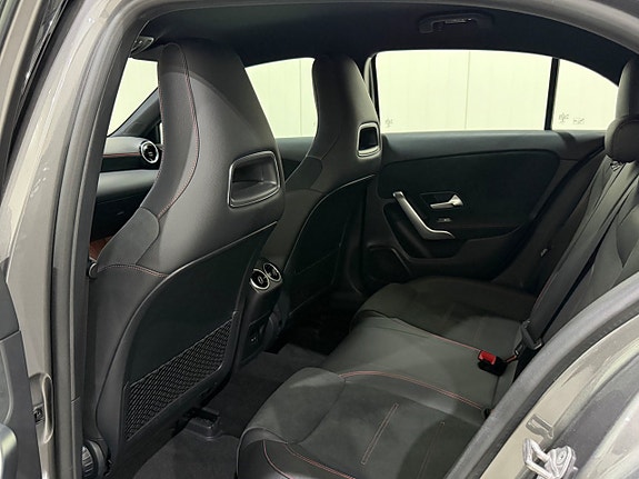 Mercedes-Benz A180 12 of 22