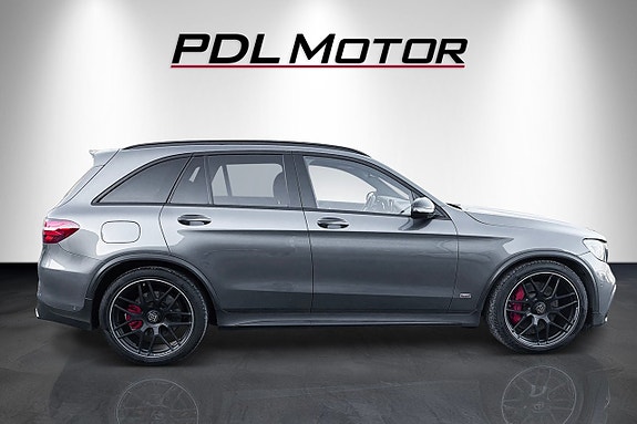 Mercedes-Benz GLC300 de 4 of 18