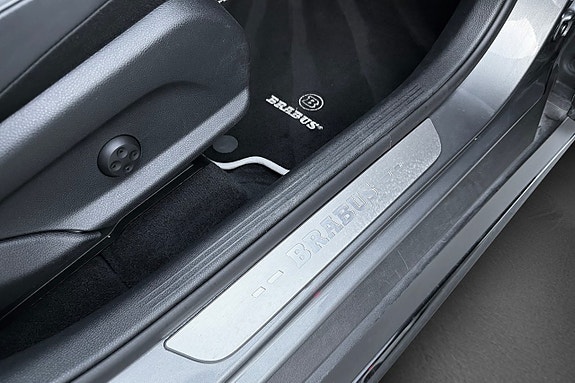 Mercedes-Benz GLC300 de 15 of 18