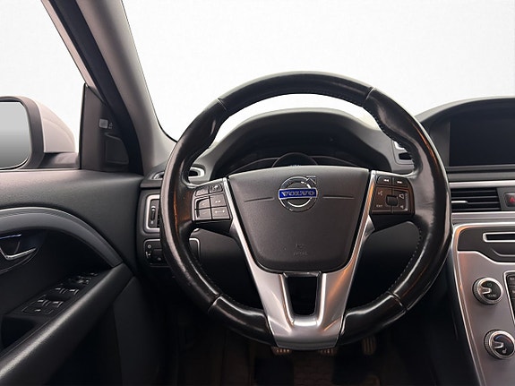 Volvo V70 14 of 30
