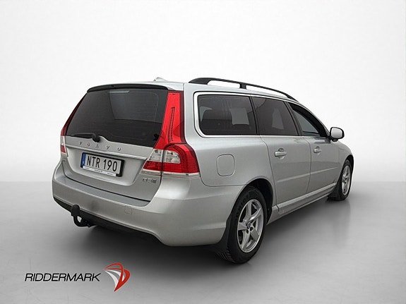 Volvo V70 8 of 30