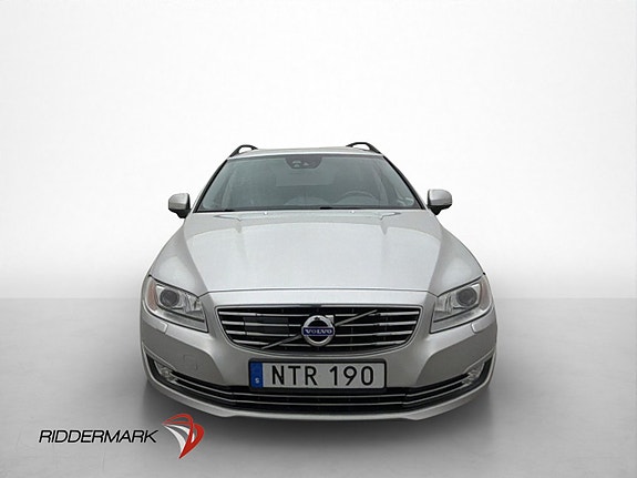 Volvo V70 2 of 30