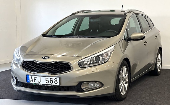Kia Ceed 2 of 11