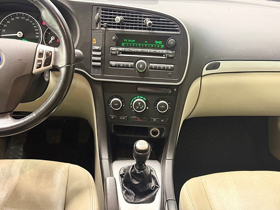 Saab 9-3 16 of 23