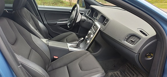 Volvo V60 6 of 7