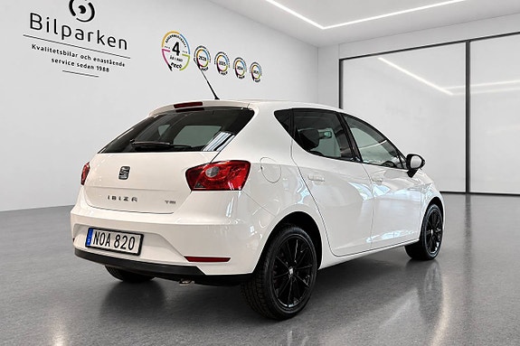 Seat Ibiza 2 of 16