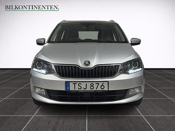 Skoda Fabia 9 of 13
