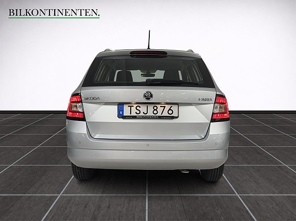 Skoda Fabia 8 of 13