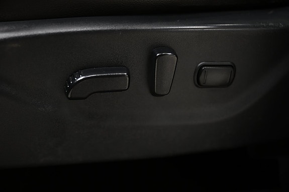 Nissan Navara 29 of 30