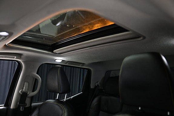Nissan Navara 26 of 30