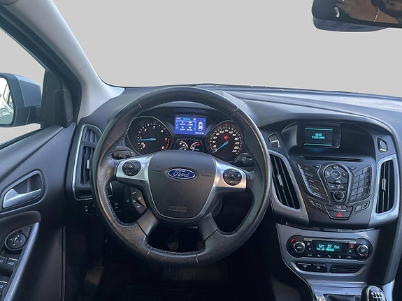 Ford Focus 7 of 9