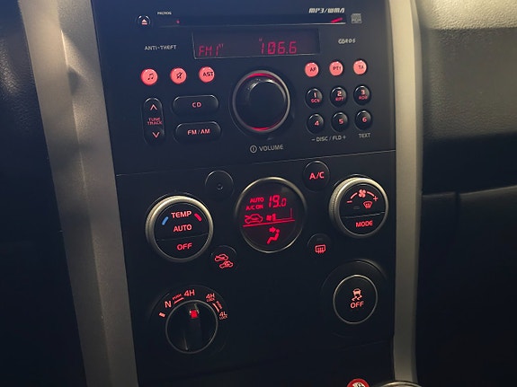 Suzuki Grand Vitara 19 of 24