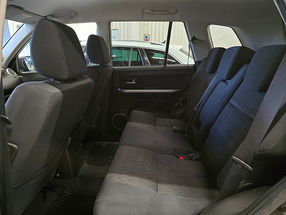 Suzuki Grand Vitara 12 of 24
