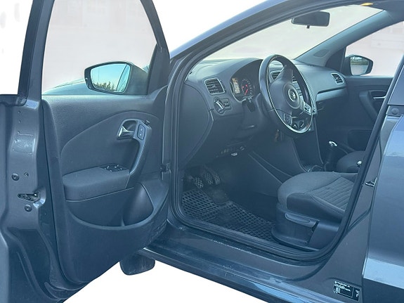 Volkswagen Polo 10 of 11