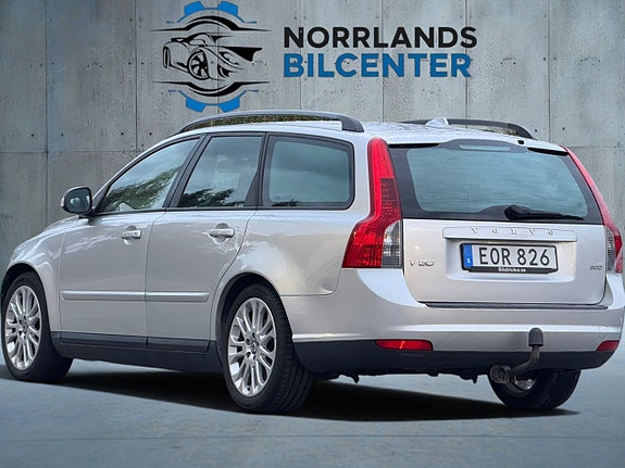 Volvo V50 4 of 12