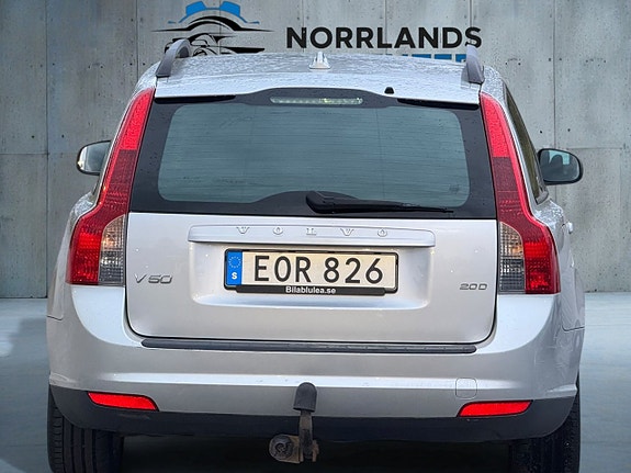 Volvo V50 6 of 12