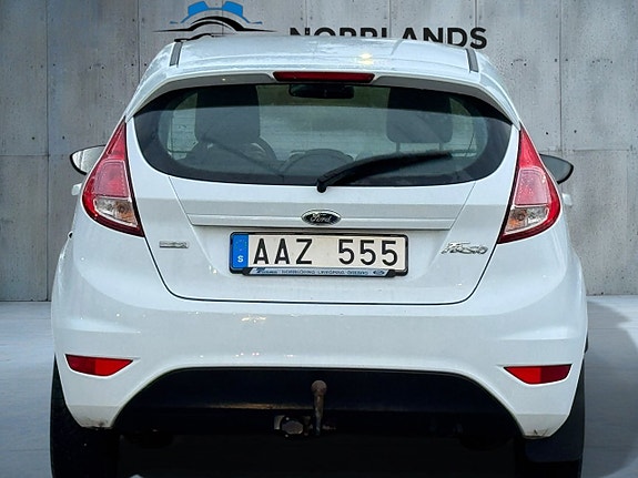 Ford Fiesta 11 of 12